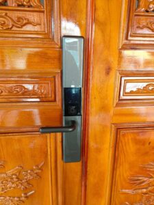 Khóa cửa vân tay Bosch ID80 EU
