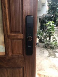 Khóa điện tử PHILIPS DDL702E-5HWS