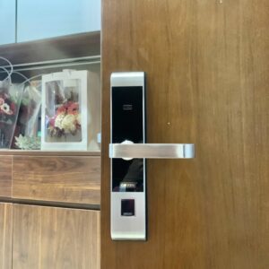 Khóa điện tử cửa gỗ GIOVANI GSL-118C87G Khoa dien tu cua go GIOVANI GSL 118C87G 1