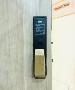 Khoa dien tu cua go GIOVANI GSL K888B 1