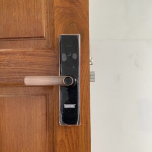 khoa dien tu cua go giovani gsl k591c 2