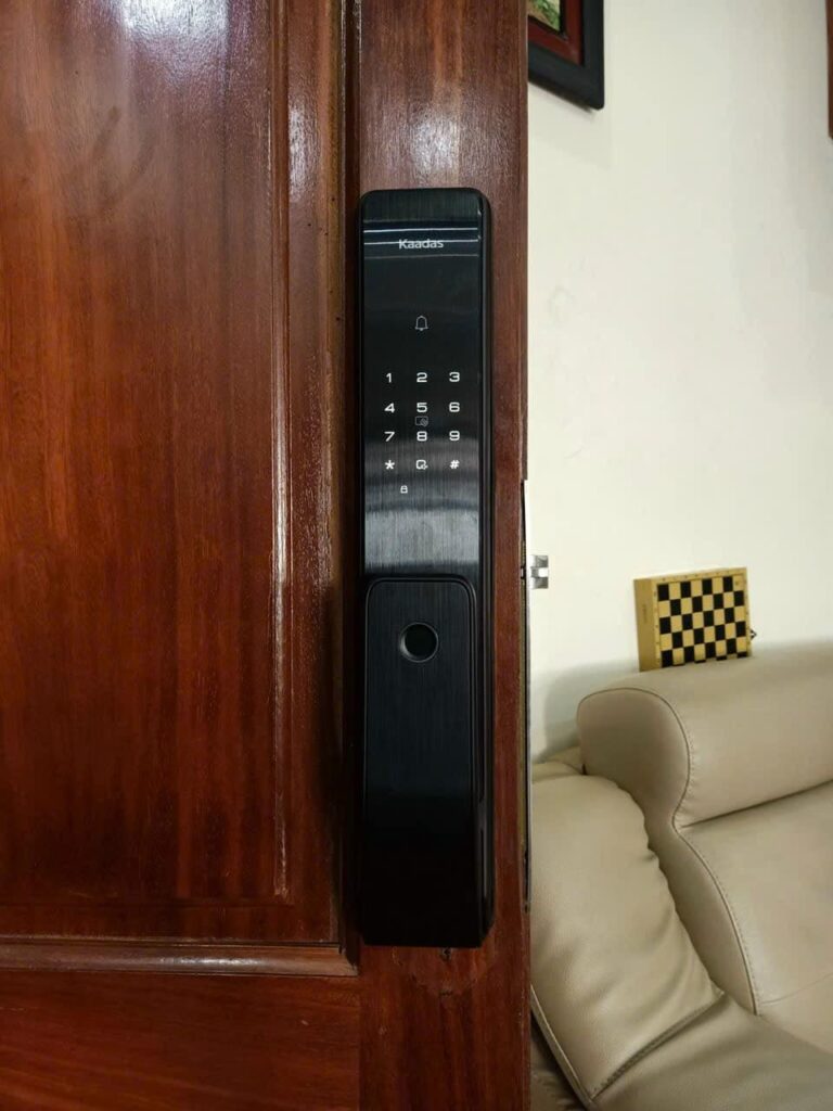 Khóa điện tử cửa gỗ Kaadas Q3 482224920 625542880404815 6810413015271463395 n