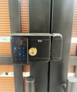 Khóa điện tử cửa cổng chống nước, vân tay 2 chiều Hyundai HY-SLN002 Black Khóa điện tử cửa cổng chống nước, vân tay 2 chiều Hyundai HY-SLN002 Black