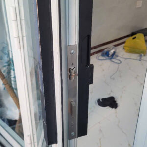 Khóa vân tay cửa nhôm tự động, chống nước Hyundai HY-SLS005 Black