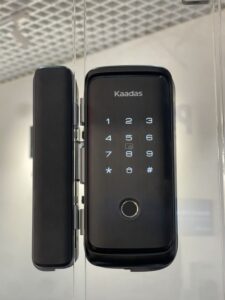 Khóa điện tử cửa kính Kaadas R8-5GL Khóa điện tử cửa kính Kaadas R8-5GL