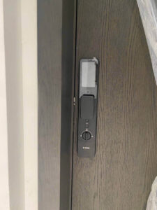 Khóa cửa thông minh tự động Bosch FU6 PLUS Face ID