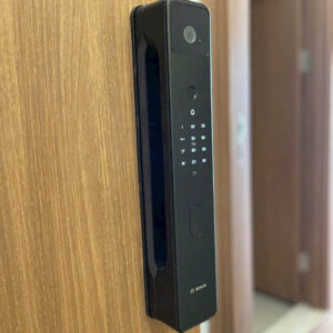 Khóa cửa vân tay tự động Bosch FU8 PLUS Face ID