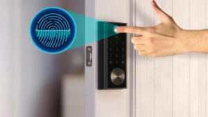 Khóa điện tử và hệ thống an ninh cho nhà thông minh