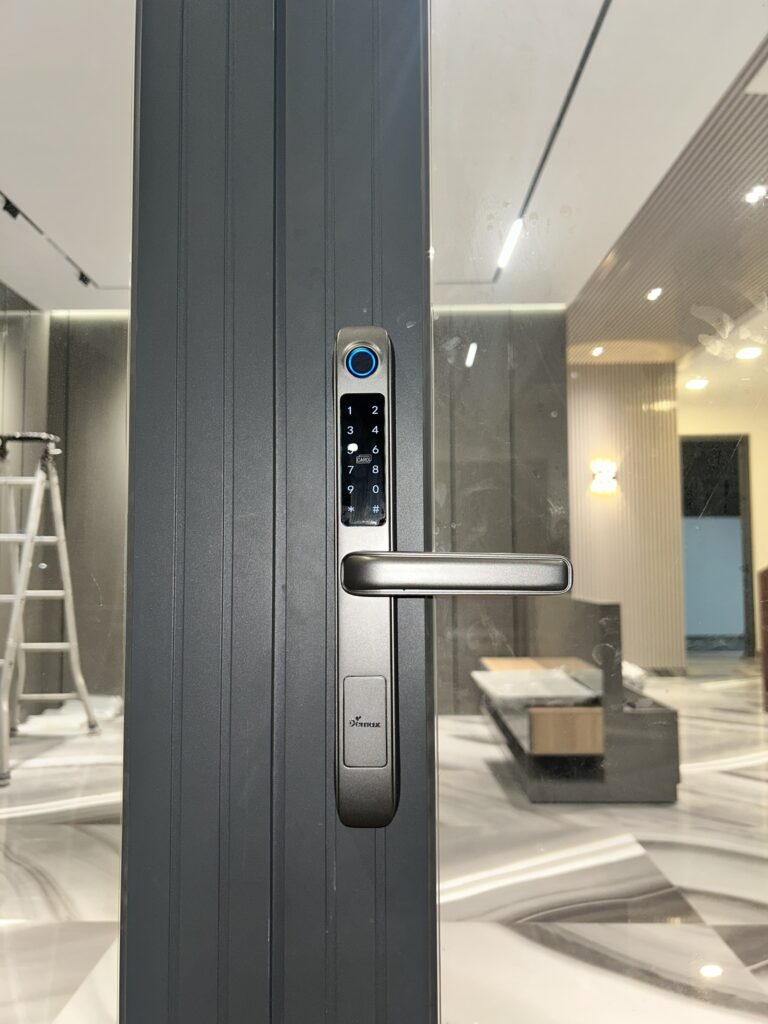 Khóa điện tử cửa nhôm DEMAX EL101