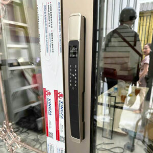 Khoá vân tay nhận diện khuôn mặt LAFFER XD02 Khóa vân tay Laffer XD02