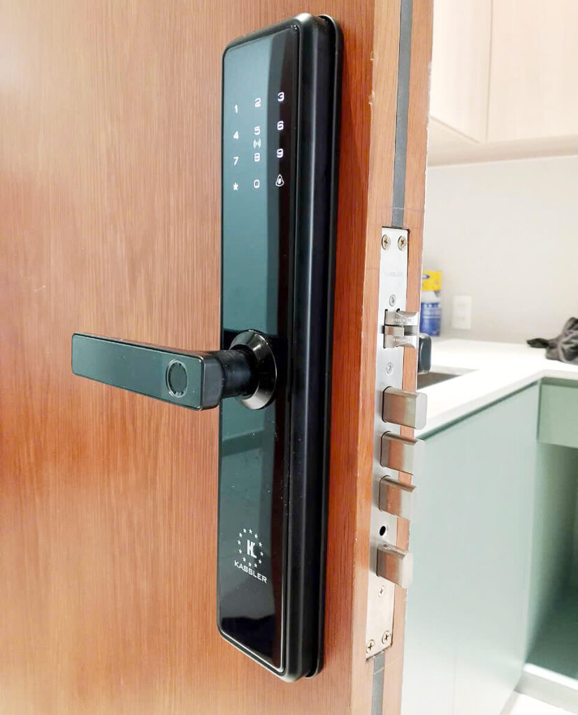 Khóa điện tử cửa gỗ Kassler KL-566