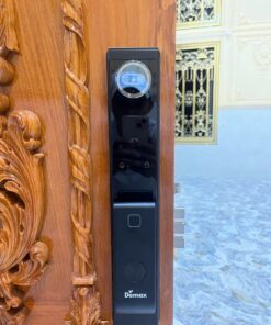 Khóa điện tử cửa gỗ DEMAX EL966 VF CNC Khóa điện tử DEMAX EL966 VF CNC Đen Nano Hình ảnh thực tế