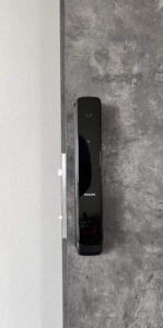 Lắp đặt khóa điện tử Philips quận 4