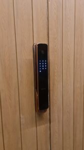 Lắp đặt khóa điện tử Philips quận 6