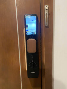 Lắp đặt khóa điện tử Bosch quận 12 (Hồ Chí Minh)