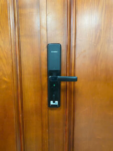Lắp đặt khóa điện tử Bosch quận Bình Thạnh