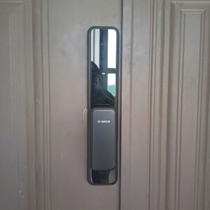 Lắp đặt khóa điện tử Bosch huyện Hóc Môn