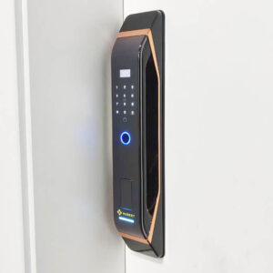 Khóa điện tử cửa gỗ Hubert HB CG68