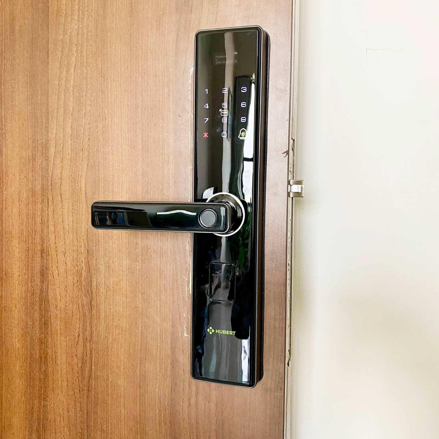 Khóa điện tử Hubert HB CG62_ Khóa điện tử Hubert HB CG62