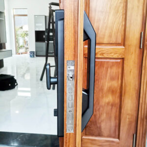 Khóa điện tử cửa gỗ Hubert HB CG64F Black Khóa điện tử Hubert HB CG64F Black