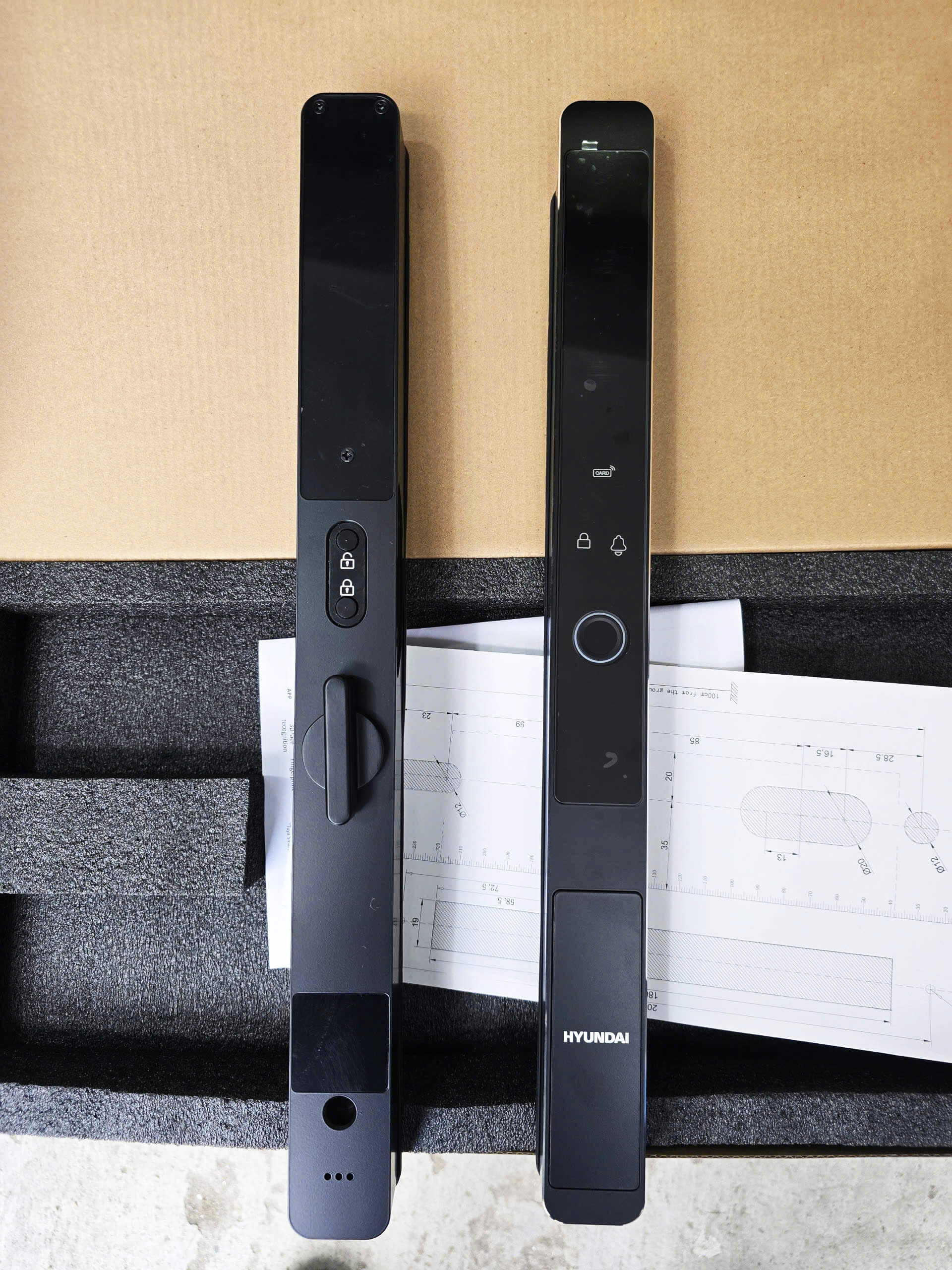 Khóa vân tay kháng nước tốt cho cửa ngoài trời | Smart Lock Dòng khóa chuyên lắp cửa nhôm kính