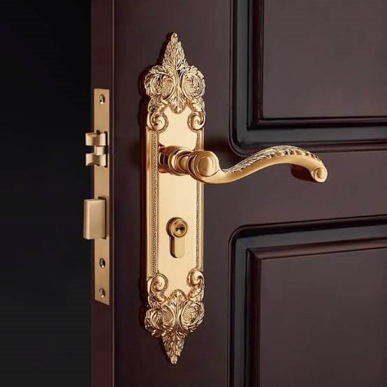 TOP các mẫu khóa cửa gỗ tân cổ điển sang trọng cao cấp Khóa cơ tân cổ điển