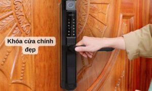 Khi ngôi nhà tỏa sáng cùng khóa cửa chính đẹp sang trọng Khóa cửa chính đẹp
