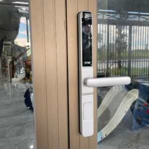 Các loại khóa cửa nhôm kính phổ biến hiện nay, gợi ý mẫu nên mua Khóa thông minh Giovani GSL-K276