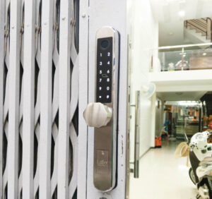 Khóa vân tay cửa lùa, cửa trượt quay Laffer XF19 Khóa vân tay cửa lùa, cửa trượt quay Laffer XF19