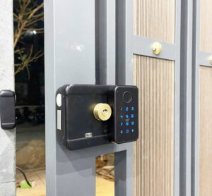 Khóa vân tay cửa cổng Hyundai HY-SLS002