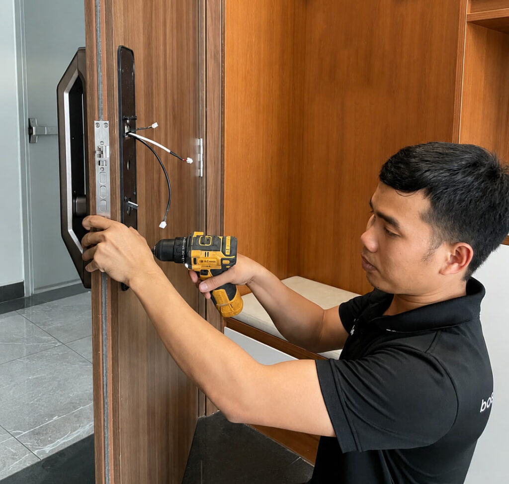 Lắp đặt, sửa chữa khoá cửa vân tay toàn quốc