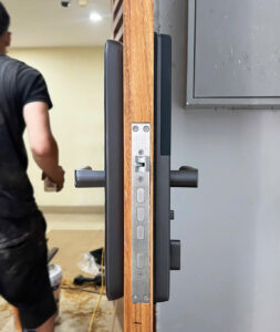 Dịch vụ khảo sát, lắp đặt khóa vân tay