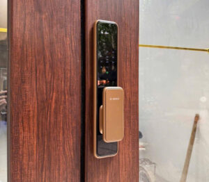 Dịch vụ lắp khóa cửa vân tay Bosch EL600